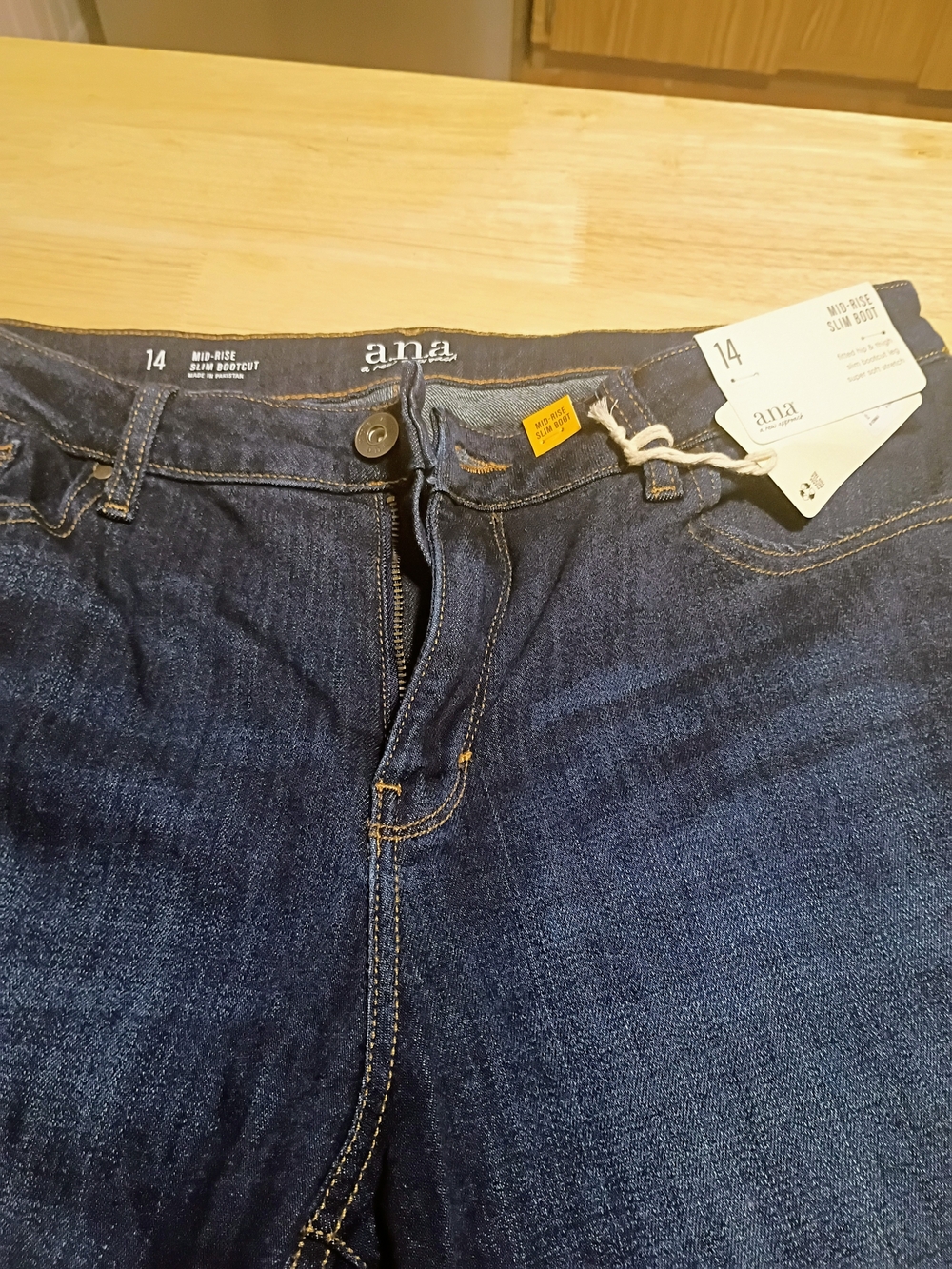 a.n.a Women's Mid-Rise Boot Cut Jeans in Dark Indigo